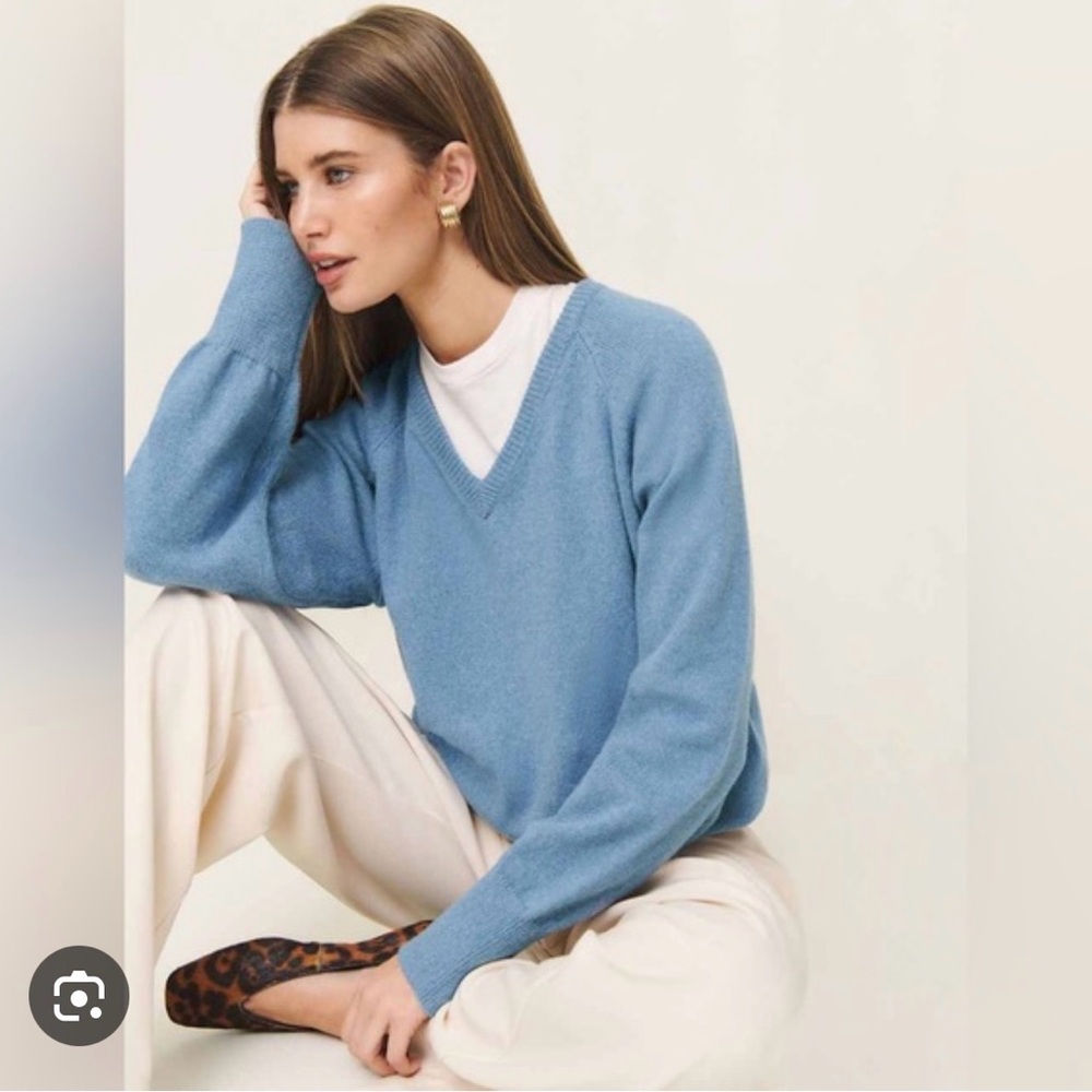 Reformation Saylor Cashmere Blend V-neck blue small NWT